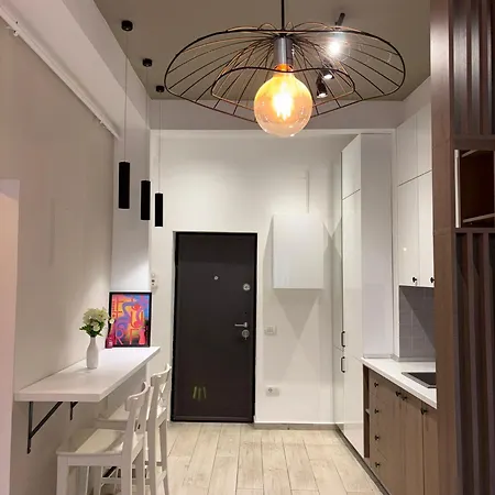 Radiant Center Apartmant * Boekarest