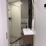 Radiant Center Apartmant Апартаменти *