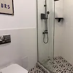 Radiant Center Apartmant * Бухарест