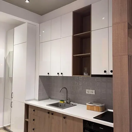 Radiant Center Apartmant *