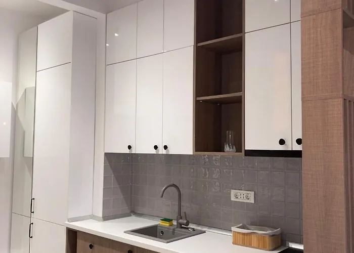 Radiant Center Apartmant *